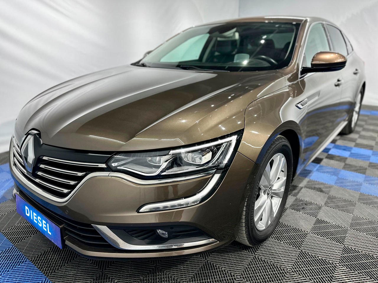 Renault Talisman I (2015 - 2022) image Renault Talisman I (2015 - 2022) image