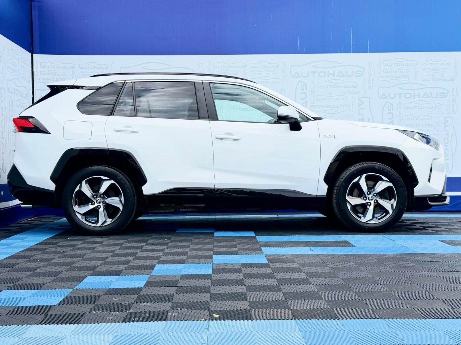 Toyota RAV4 2018 - image