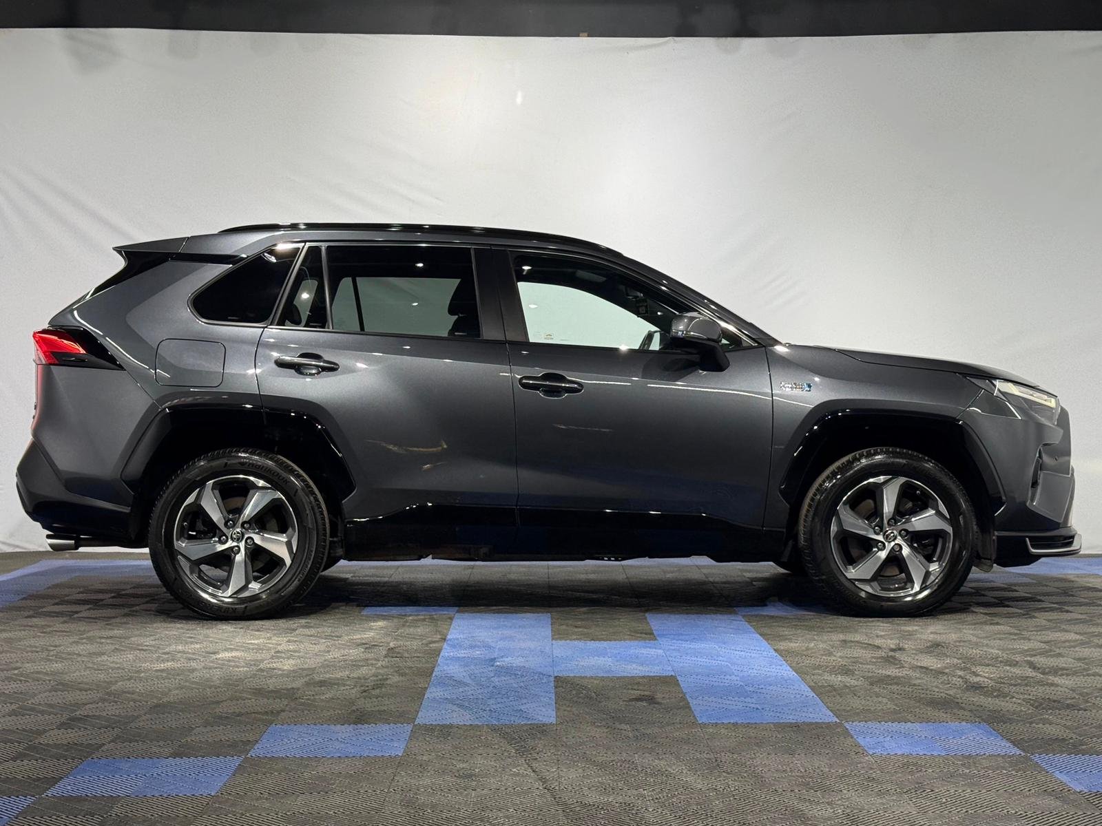 Toyota RAV4 2018 - image Toyota RAV4 2018 - image