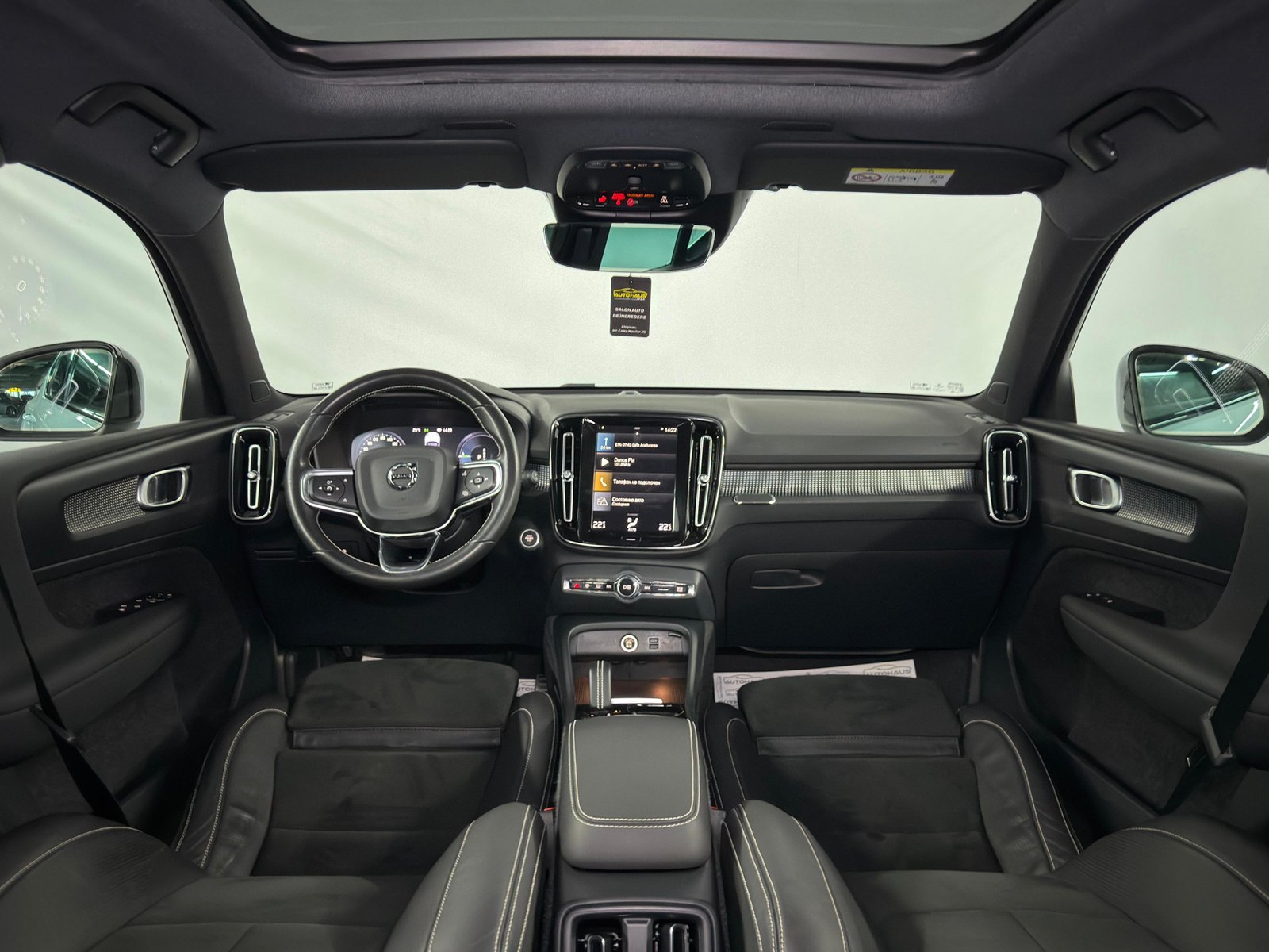 Volvo XC40 2017 - image Volvo XC40 2017 - image