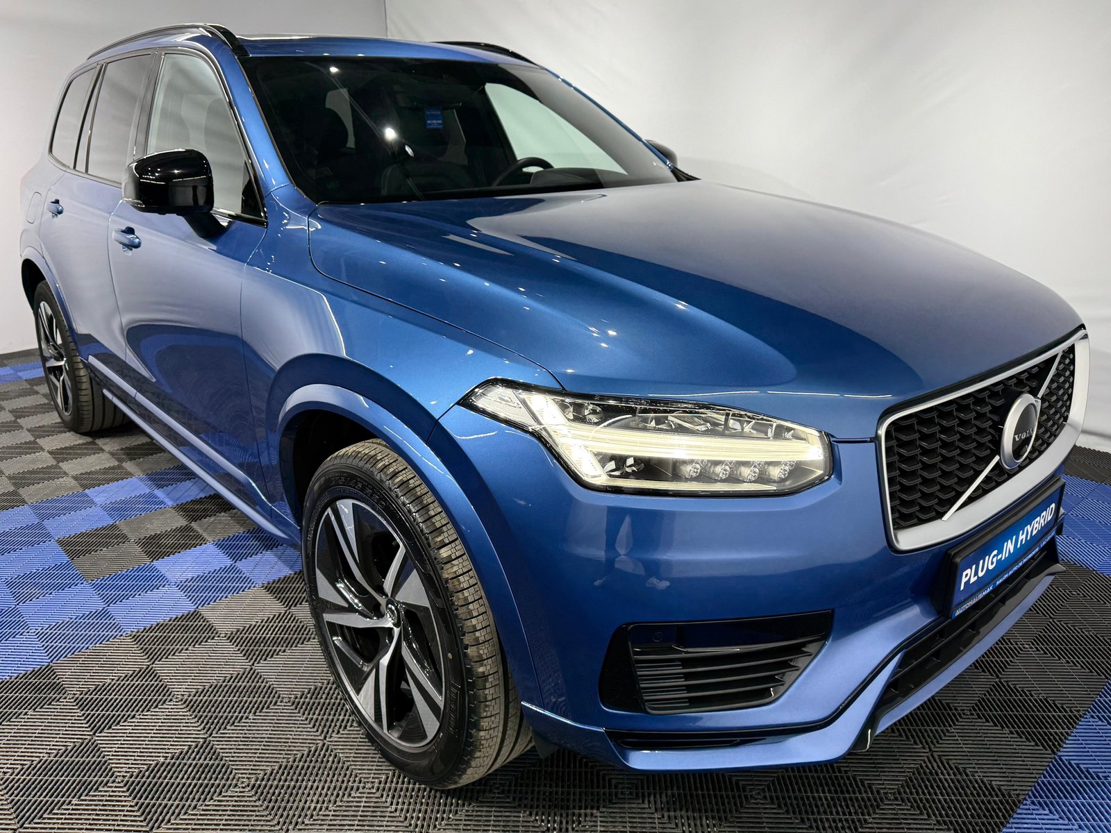Volvo XC90 2015 - image Volvo XC90 2015 - image