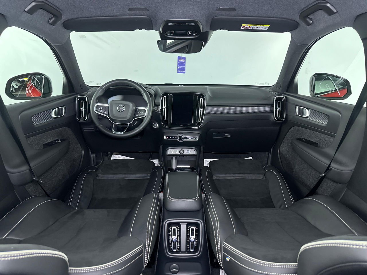 Volvo XC40 2017 - image Volvo XC40 2017 - image