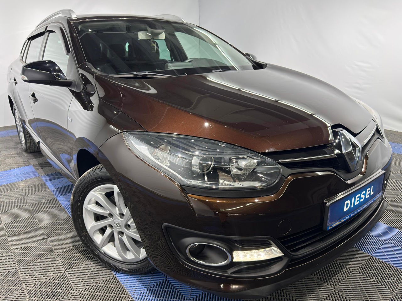 Renault Megane III (2008 - 2016) image Renault Megane III (2008 - 2016) image