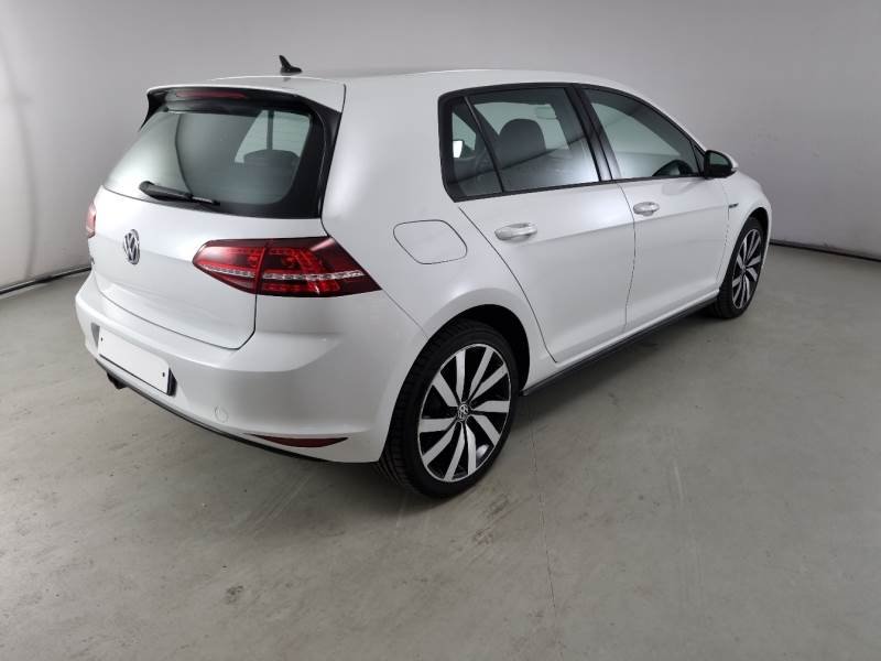 Volkswagen Golf VII (2012 - 2020) image Volkswagen Golf VII (2012 - 2020) image