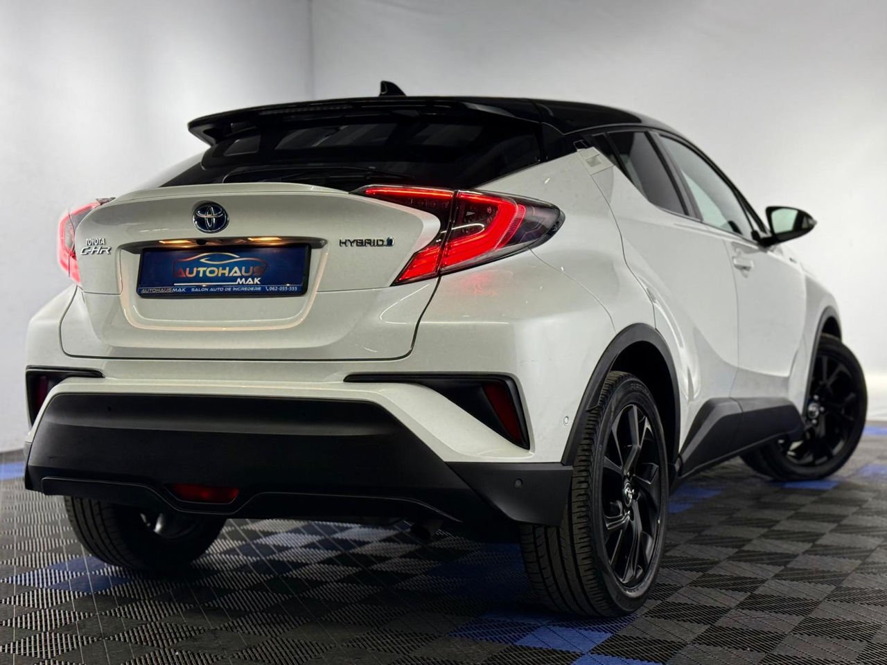 Toyota C-HR 2016 - image