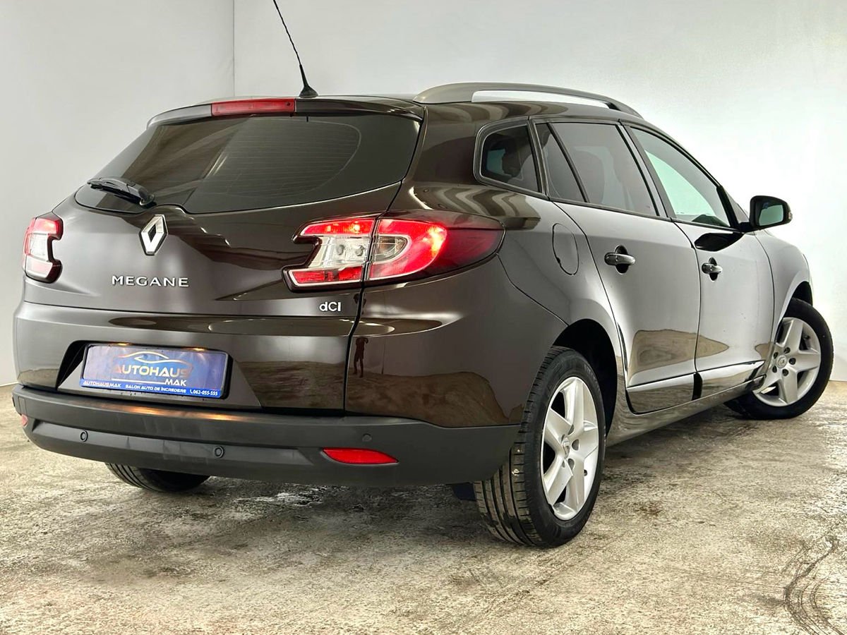 Renault Megane III (2008 - 2016) image Renault Megane III (2008 - 2016) image