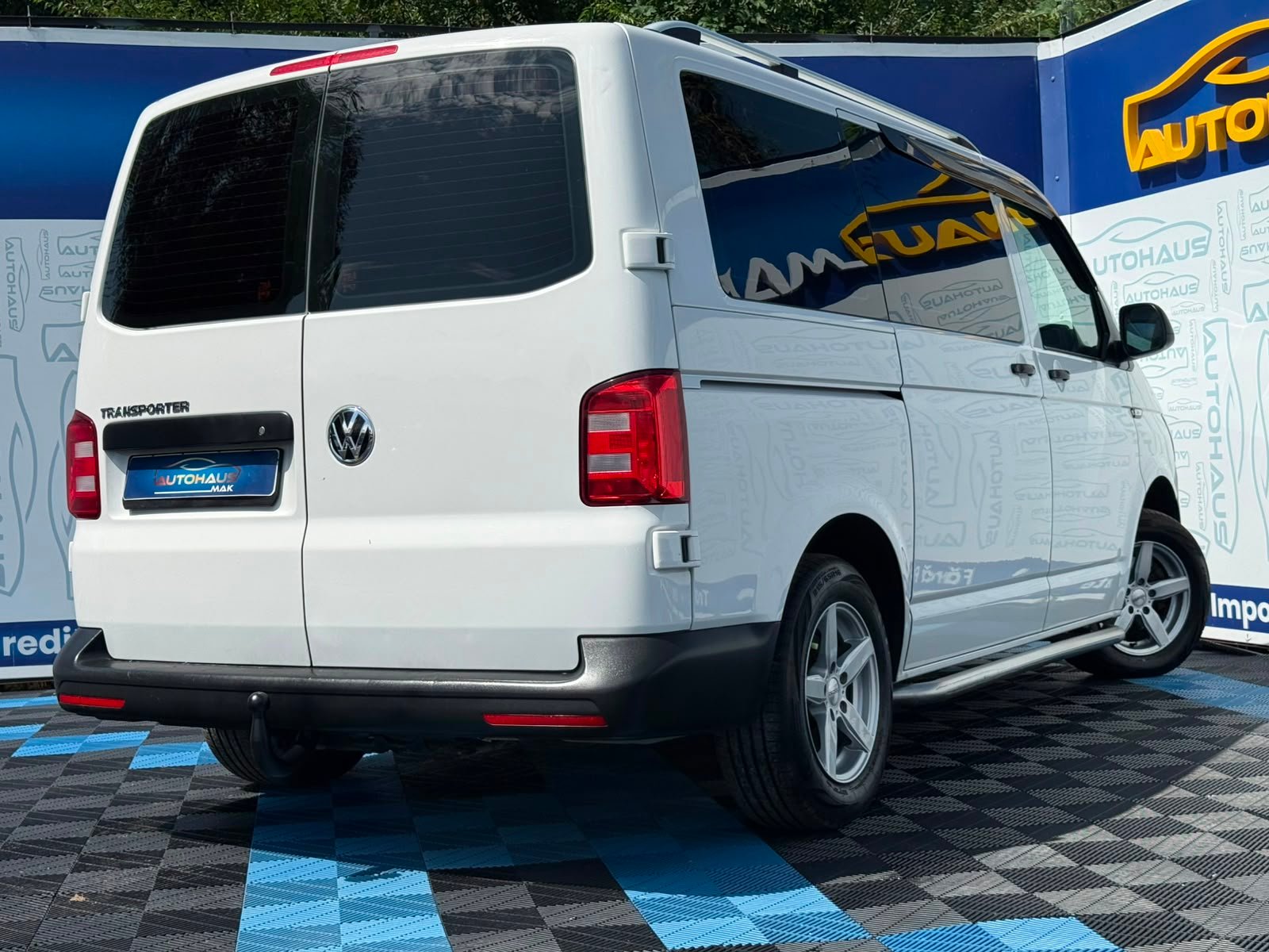Volkswagen Transporter T6 (2015 - ) image