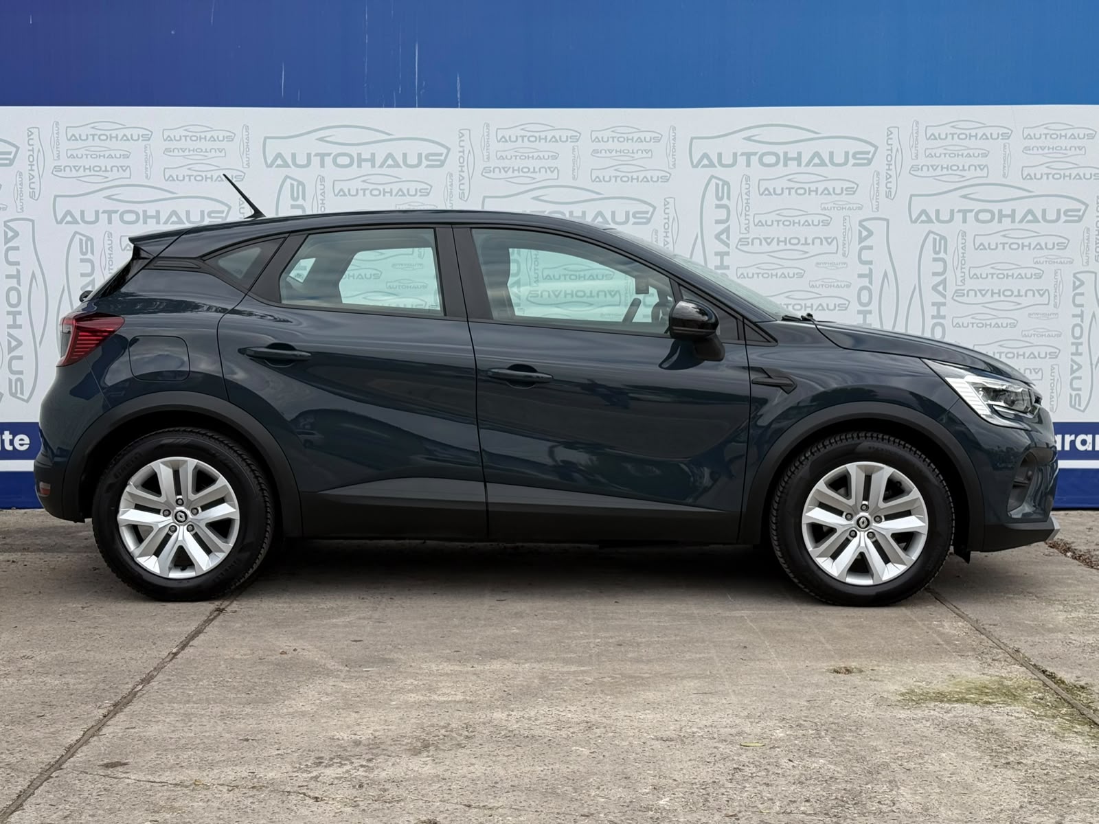 Renault Captur II (2019 - ) image