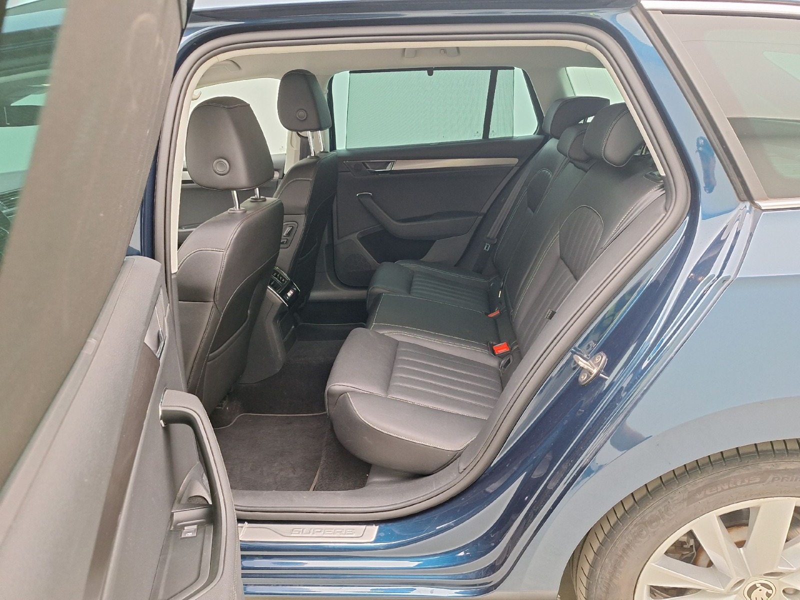 Škoda Superb IV (2020 - ) image