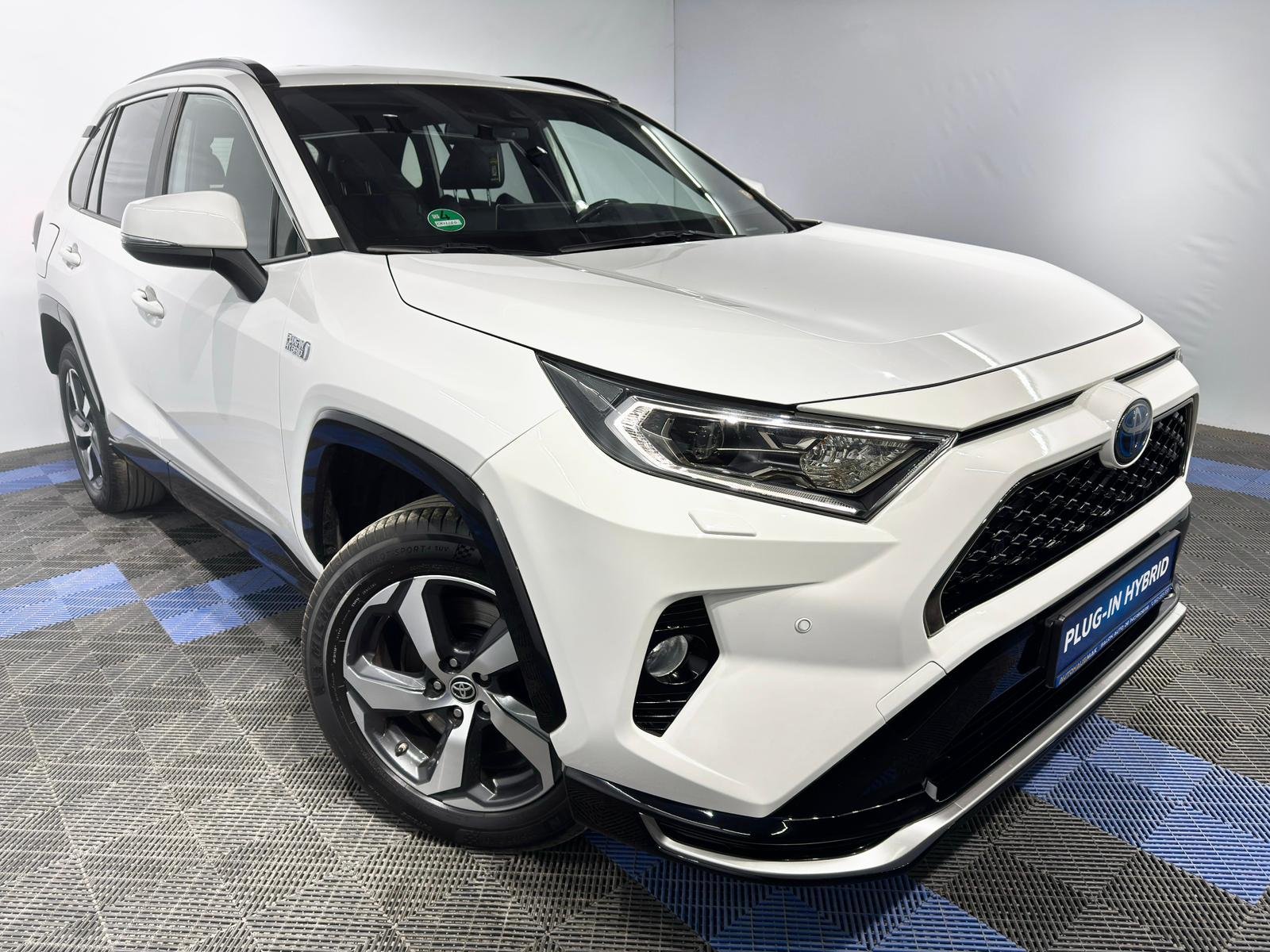 Toyota RAV4 2018 - image