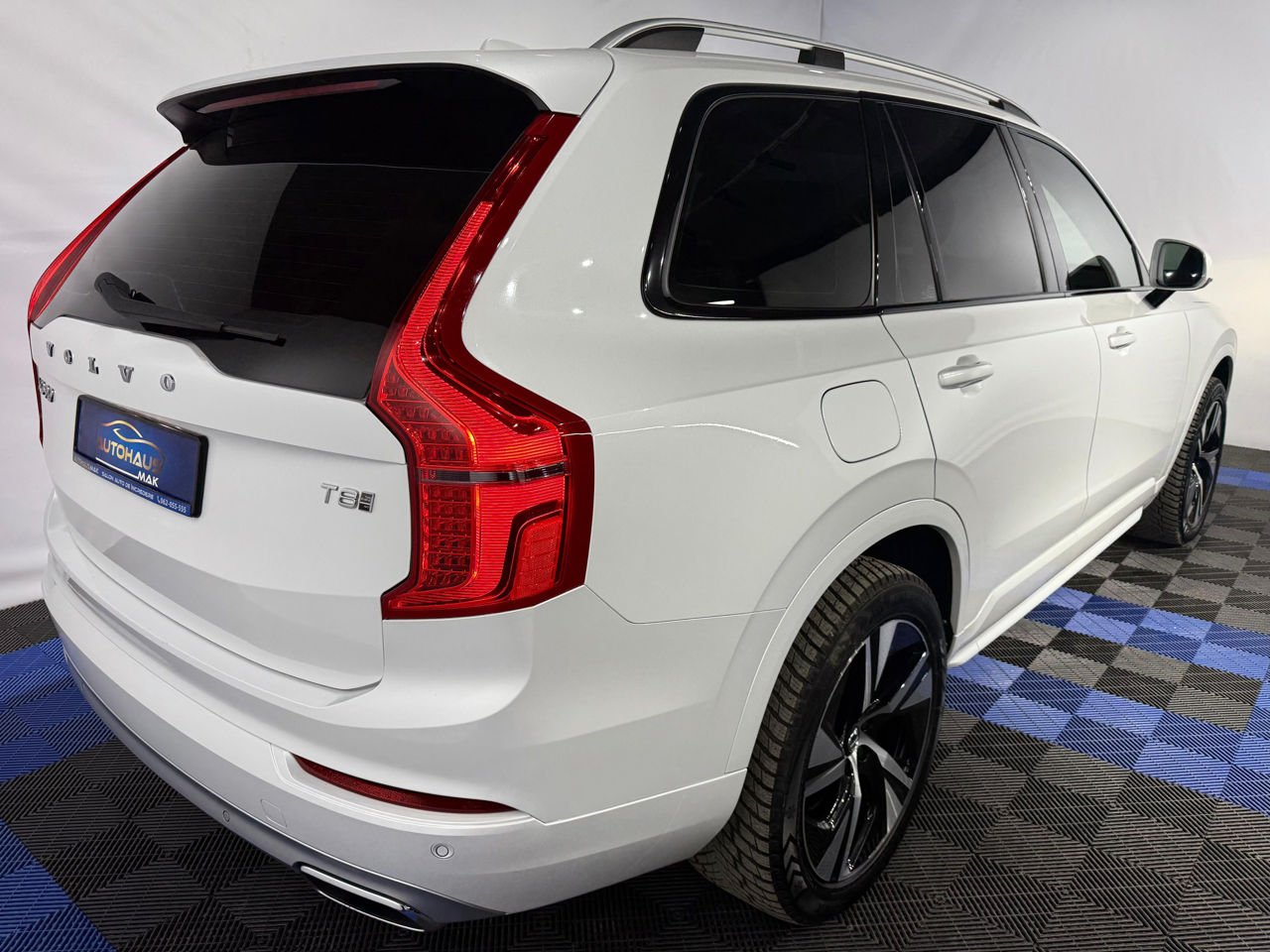 Volvo XC90 2015 - image Volvo XC90 2015 - image