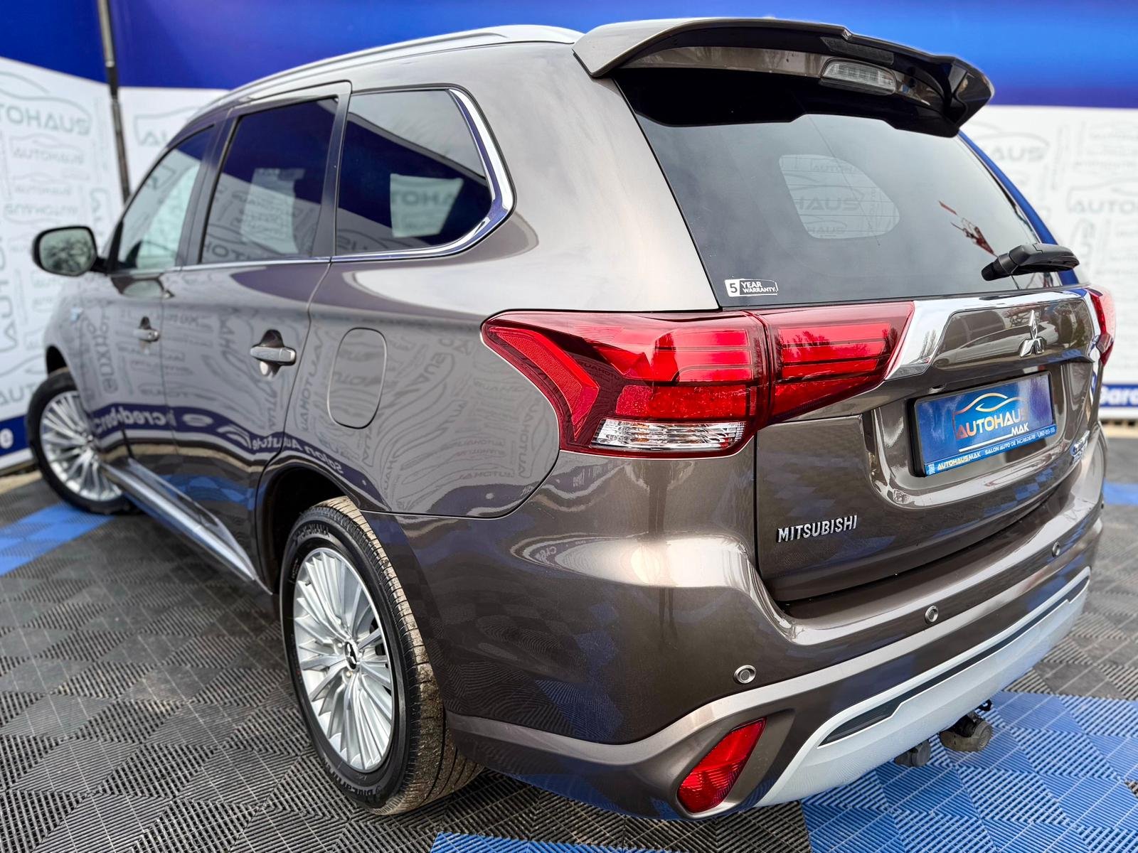 Mitsubishi Outlander III (2012 - 2021) image