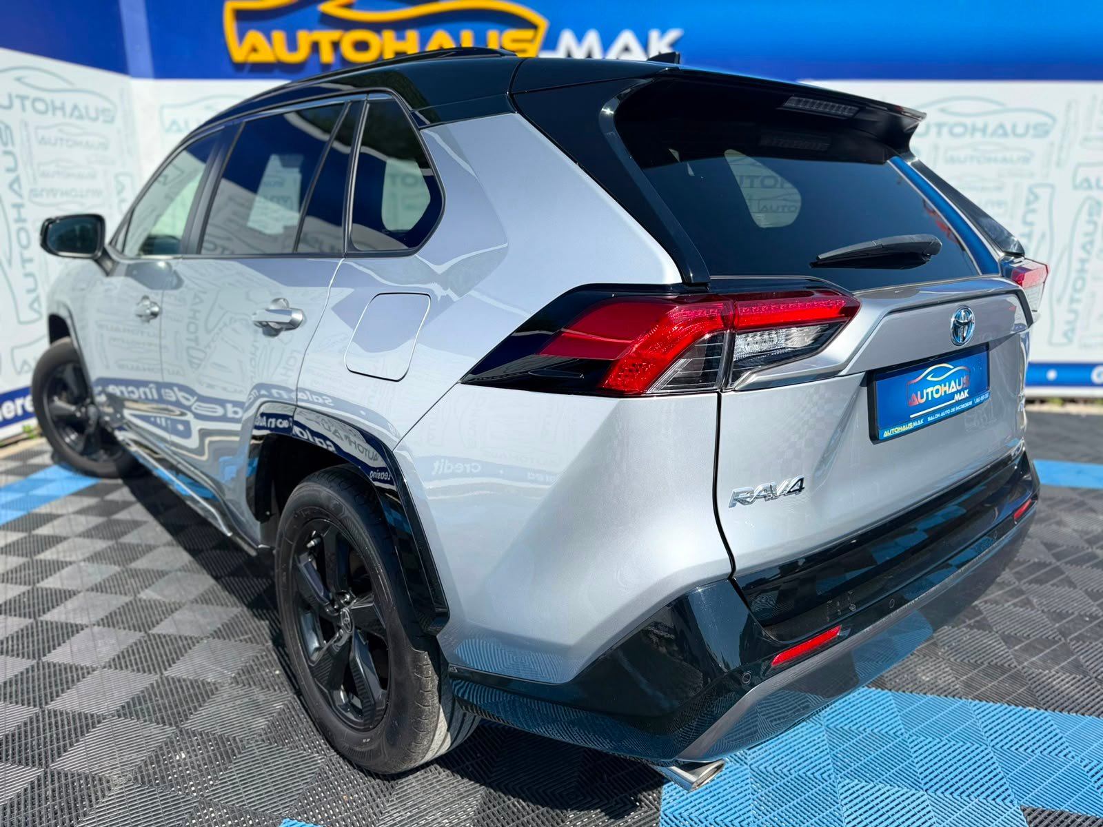 Toyota RAV4 2018 - image