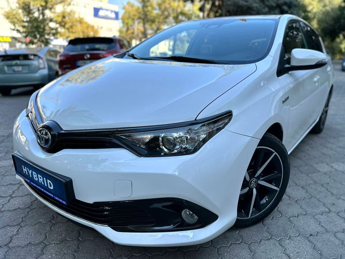 Toyota Auris 2012 - 2018 image