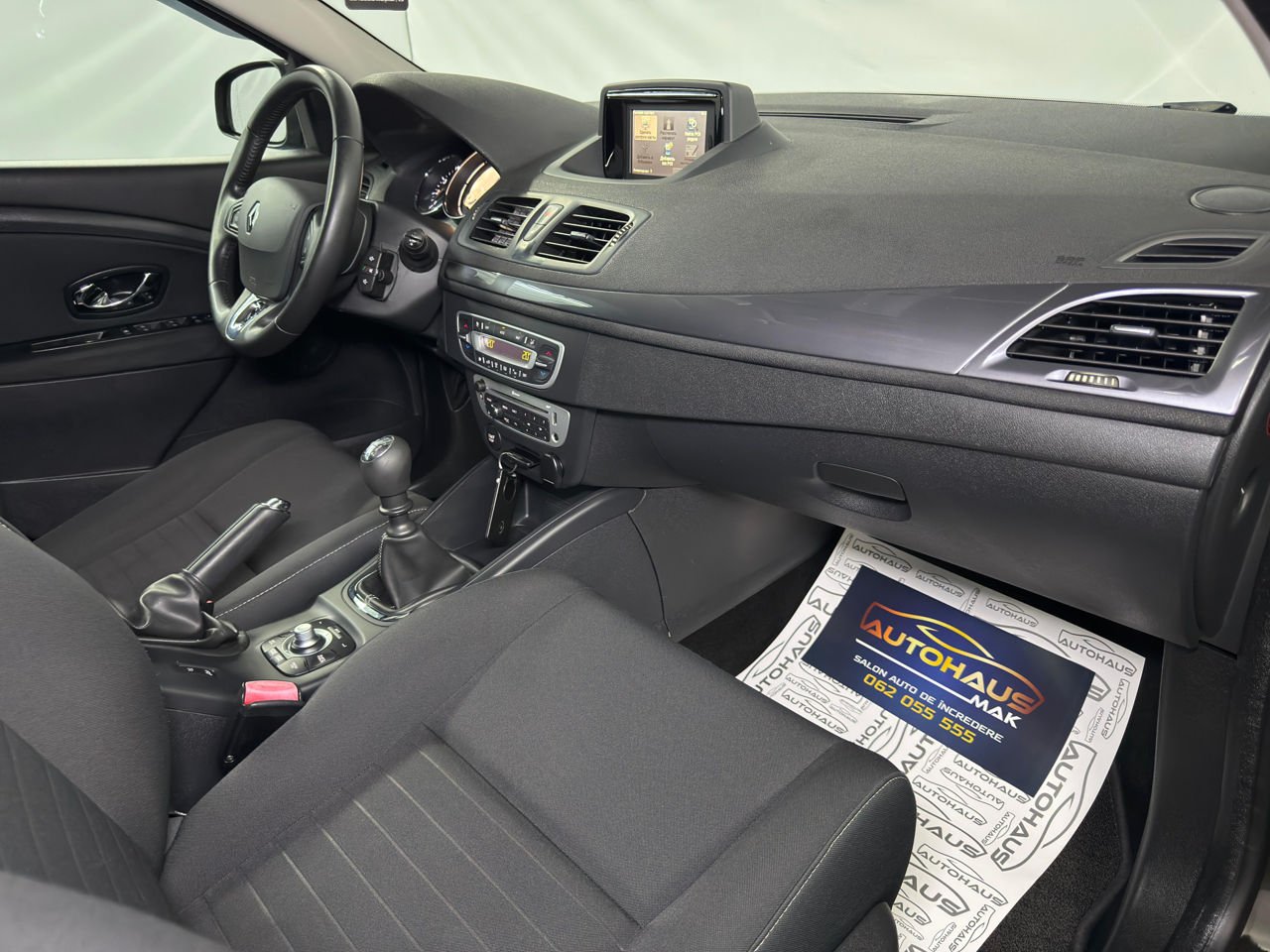 Renault Megane III (2008 - 2016) image Renault Megane III (2008 - 2016) image