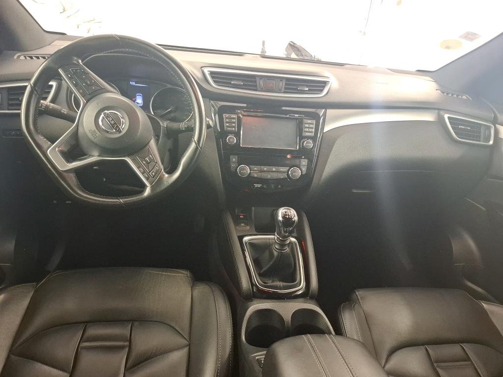 Nissan Qashqai J11 (2013 - 2021) image