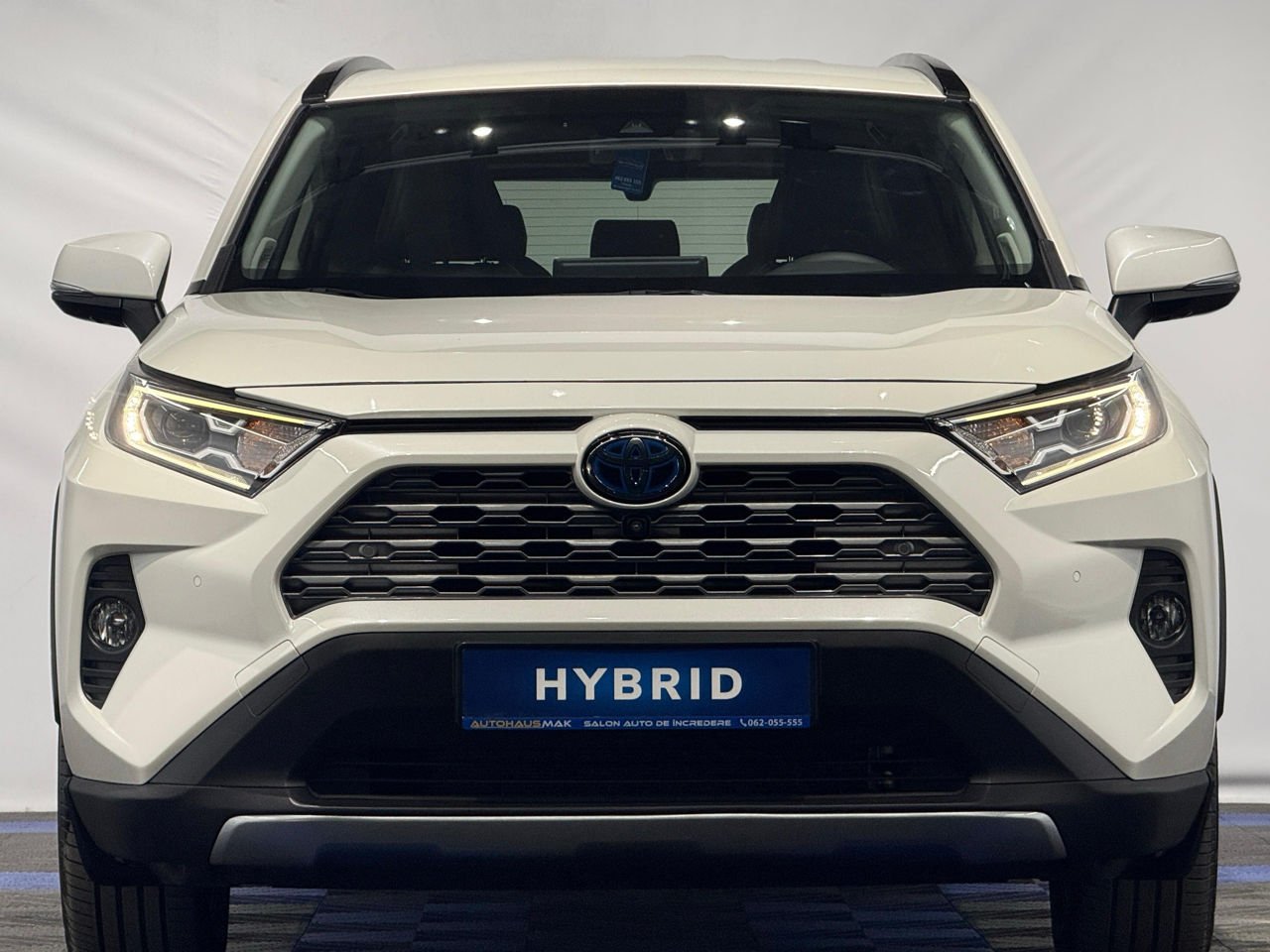 Toyota RAV4 2018 - image Toyota RAV4 2018 - image