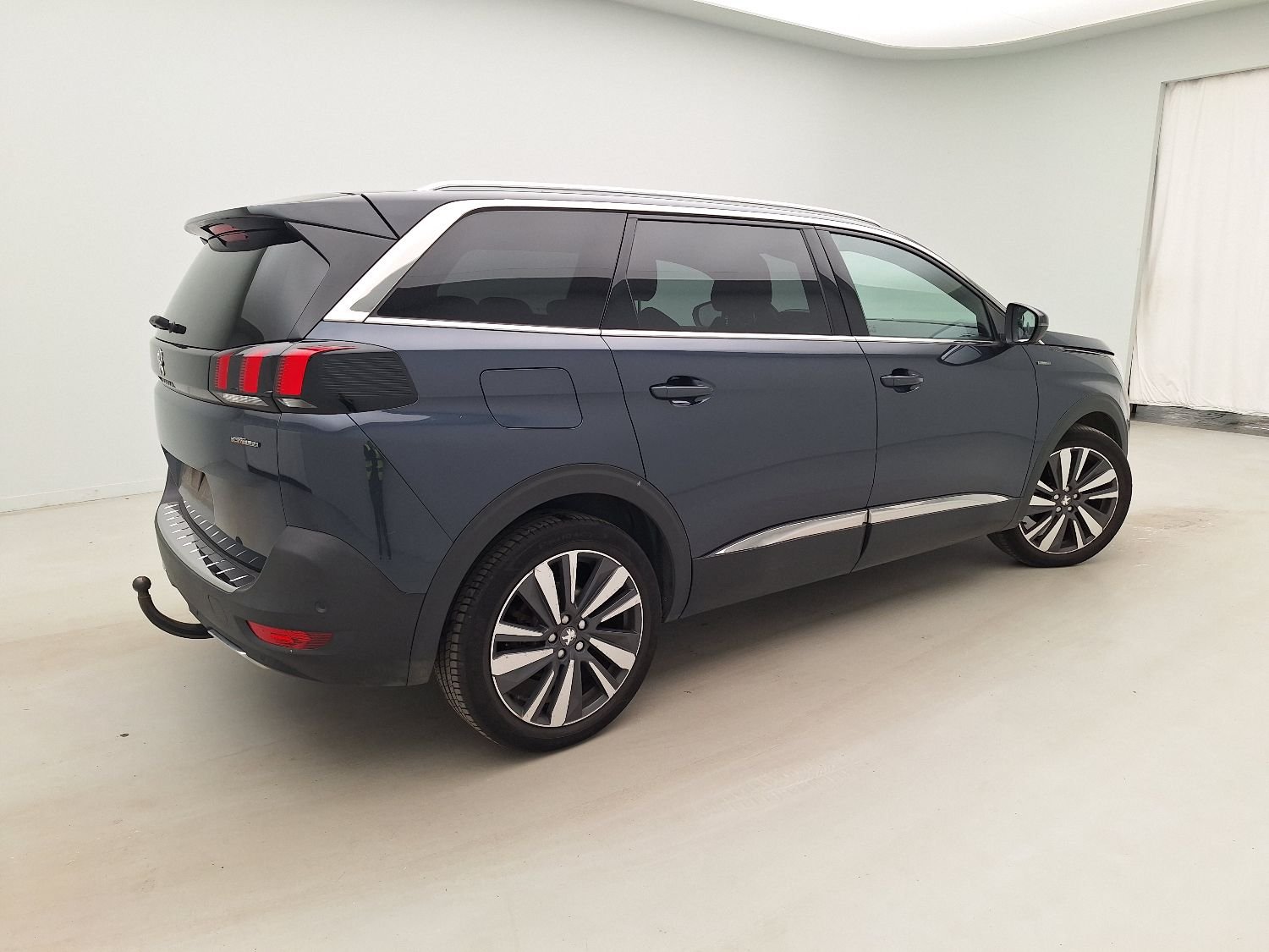 Peugeot 5008 II (2017 - ) image