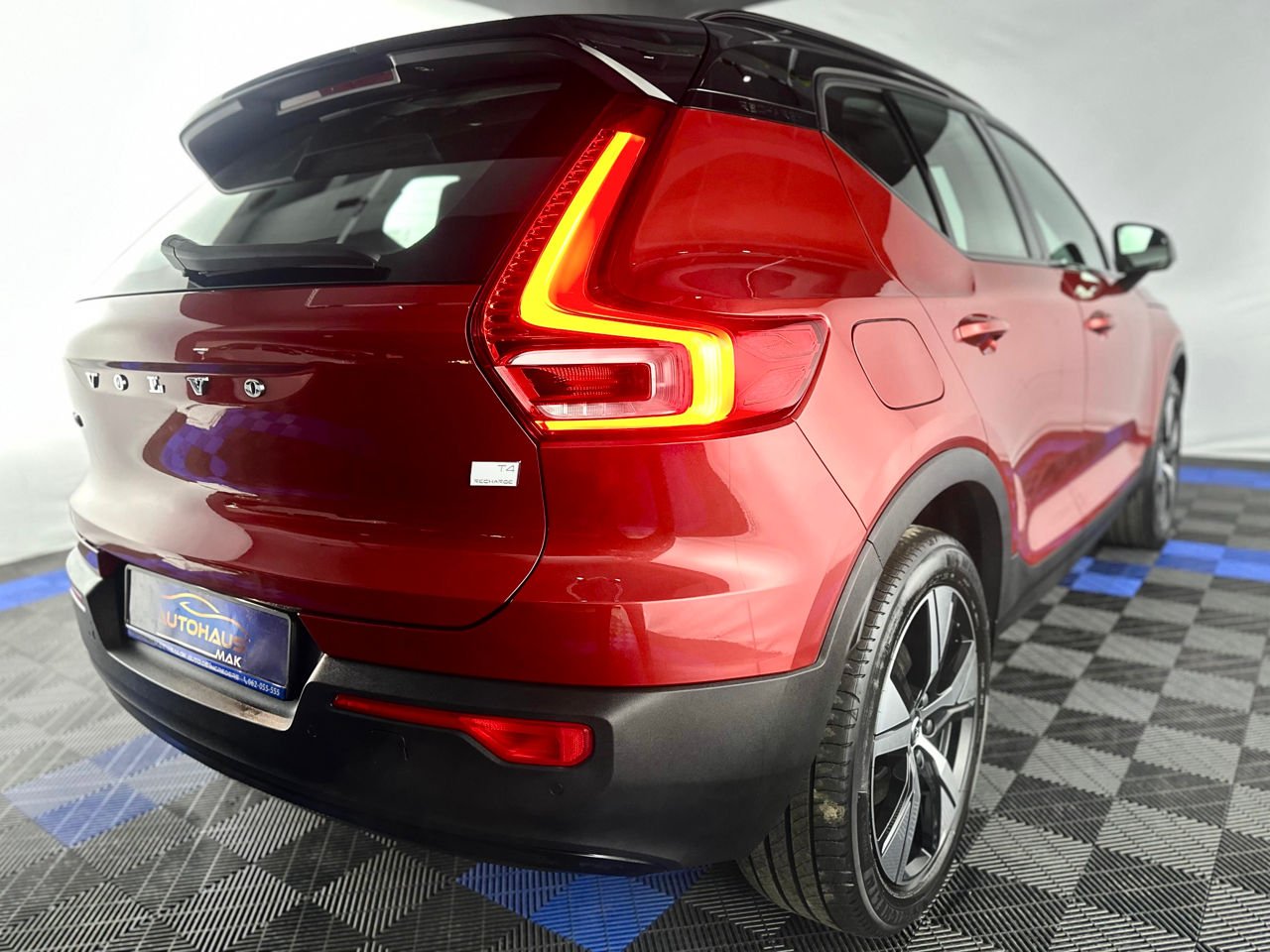 Volvo XC40 2017 - image Volvo XC40 2017 - image