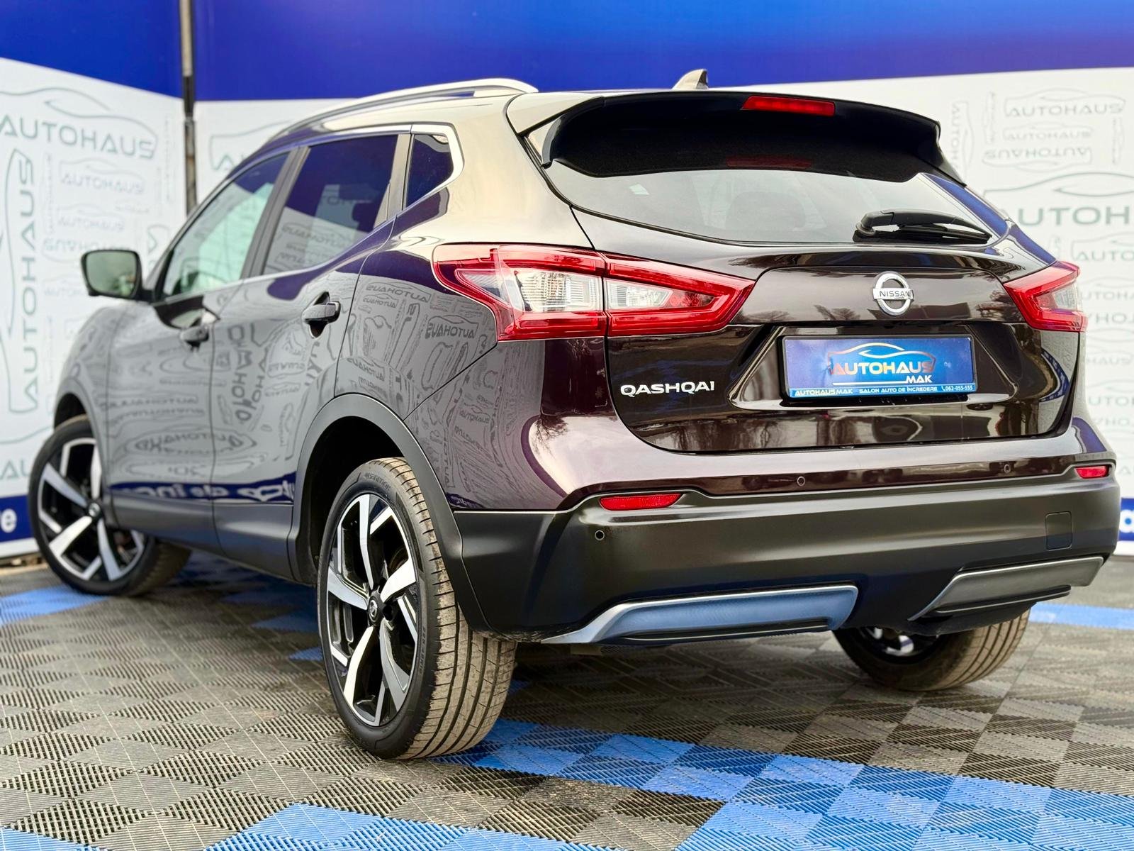 Nissan Qashqai J11 (2013 - 2021) image