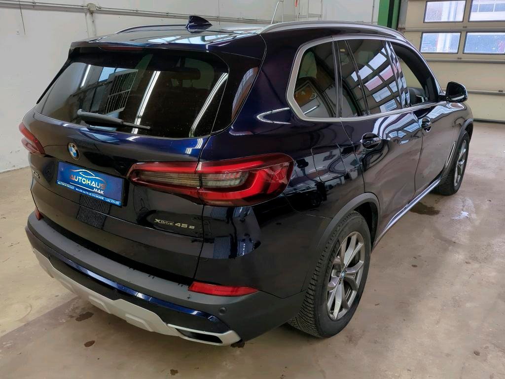 BMW X5 G05 (2019 - ) image