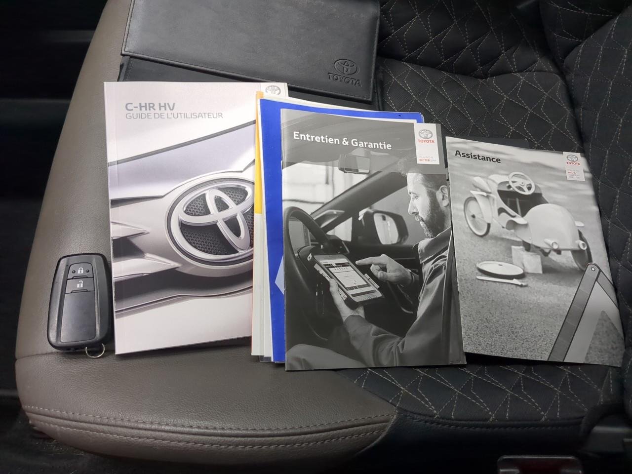 Toyota C-HR 2016 - image Toyota C-HR 2016 - image