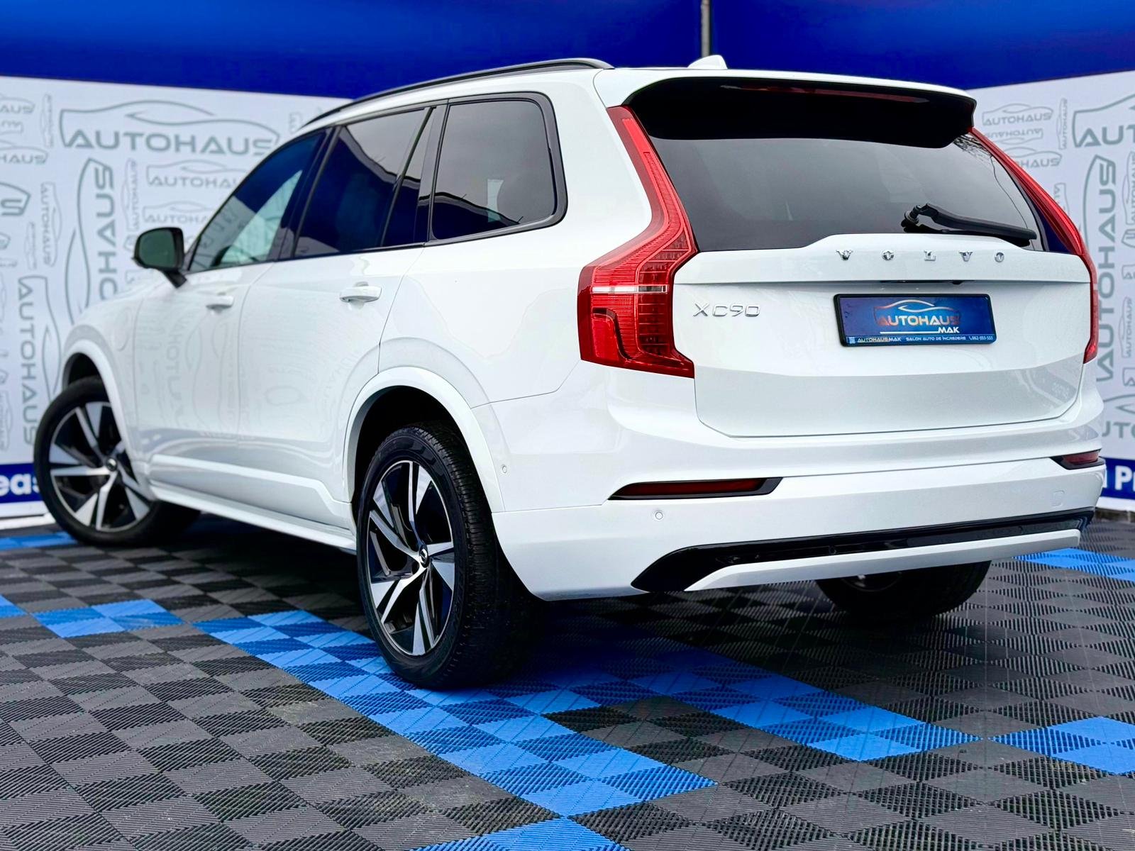 Volvo XC90 2015 - image