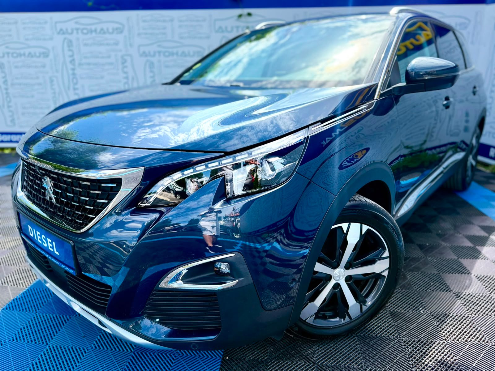 Peugeot 5008 II (2017 - ) image