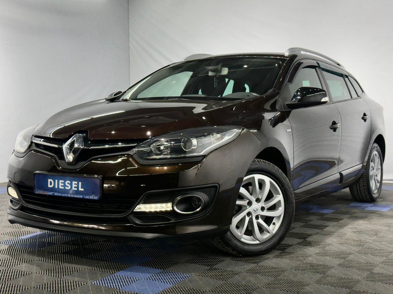 Renault Megane III (2008 - 2016) image Renault Megane III (2008 - 2016) image