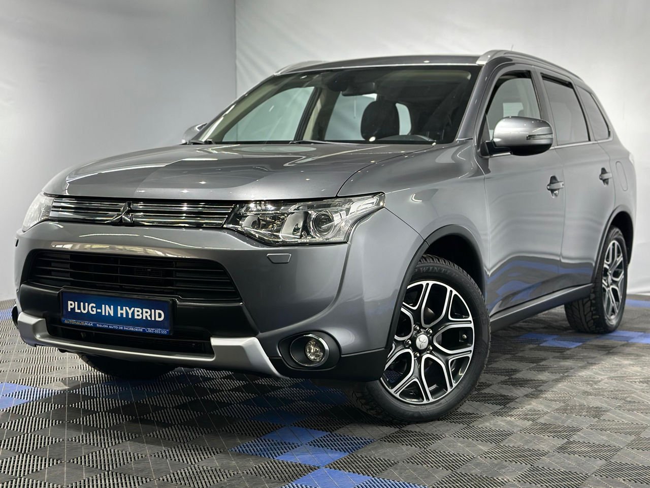 Mitsubishi Outlander III (2012 - 2021) image Mitsubishi Outlander III (2012 - 2021) image