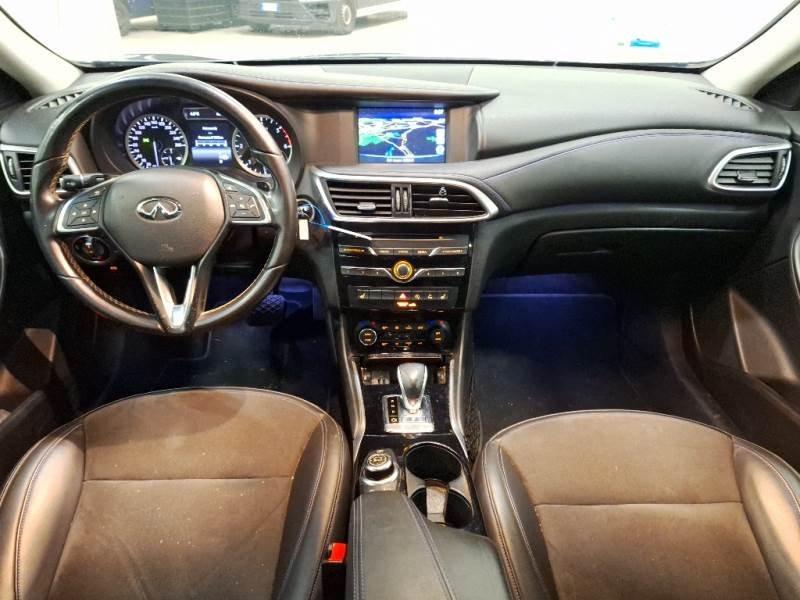 Infiniti Q30 I (2015 - 2020) image