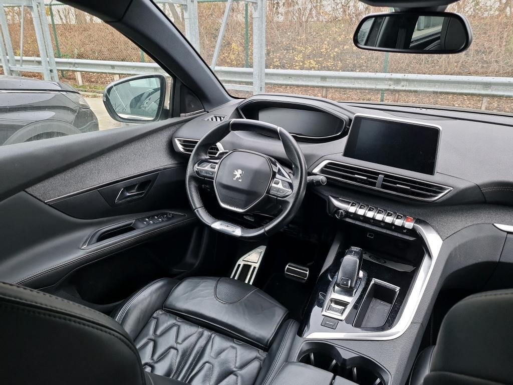 Peugeot 5008 II (2017 - ) image