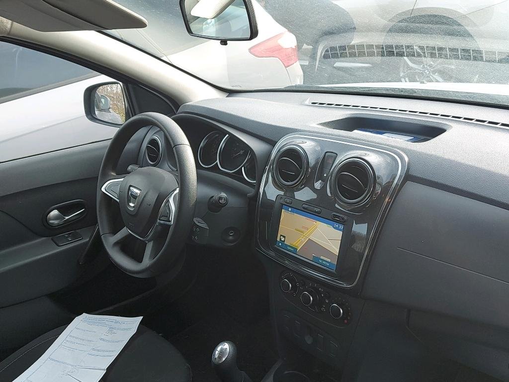 Dacia Logan II (2012 - 2020) image