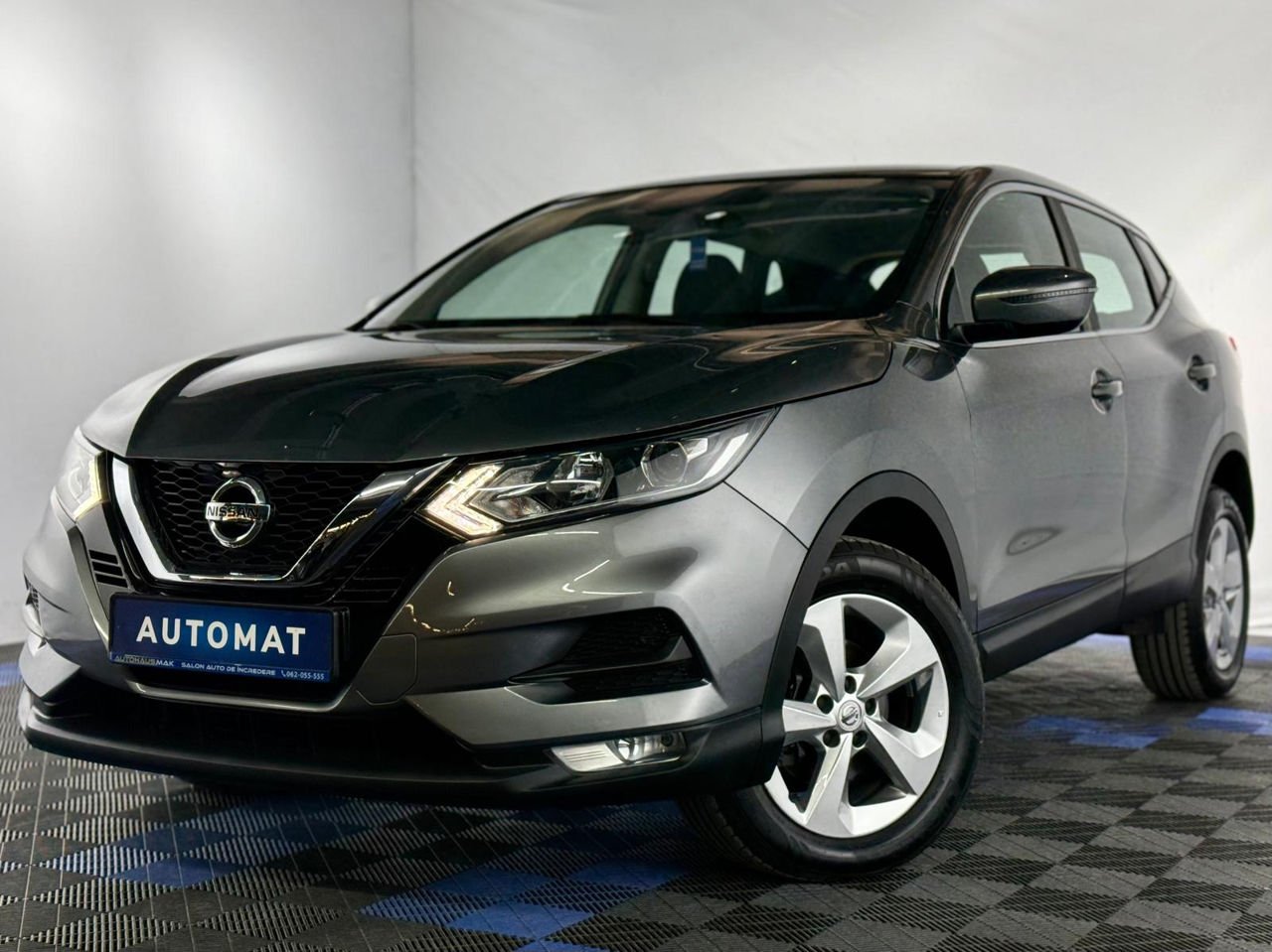 Nissan Qashqai J11 (2013 - 2021) image