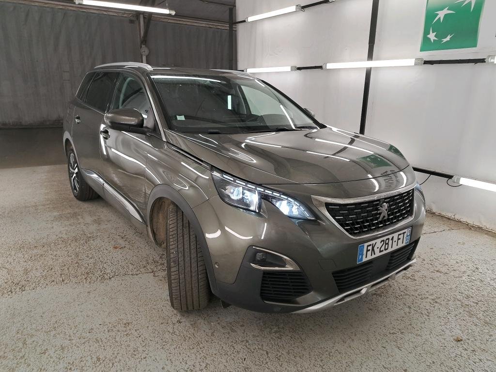 Peugeot 5008 II (2017 - ) image