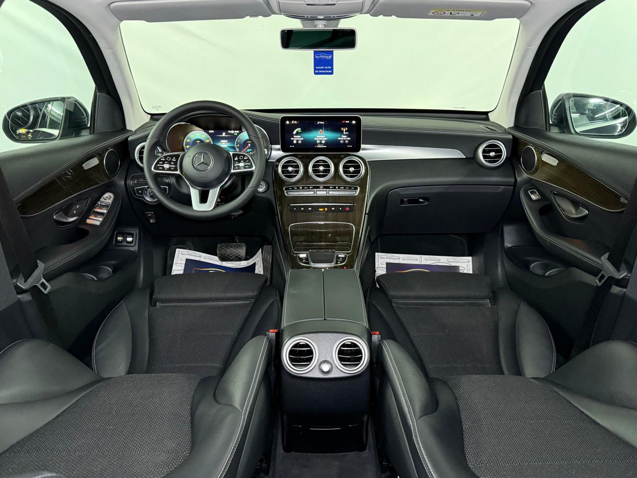 Mercedes-Benz GLC-Class C253 (2015 - 2022) image Mercedes-Benz GLC-Class C253 (2015 - 2022) image
