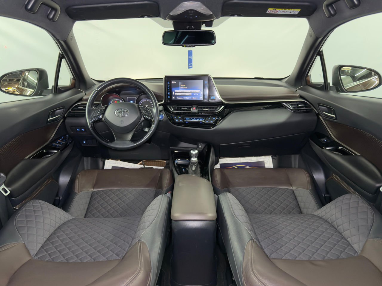 Toyota C-HR 2016 - image Toyota C-HR 2016 - image