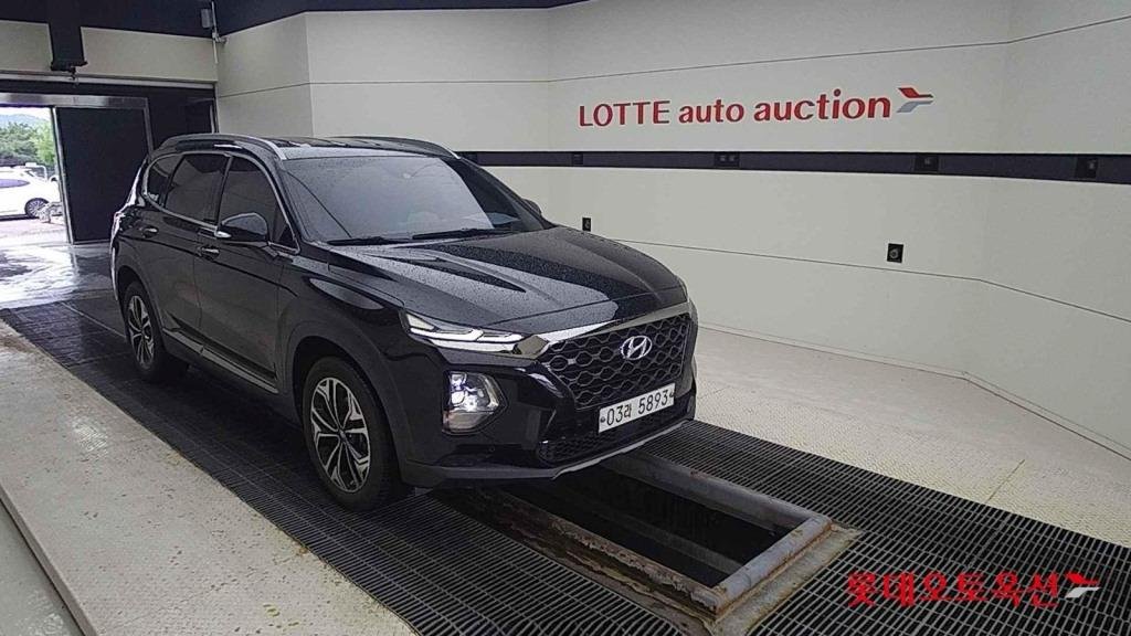 Hyundai Santa Fe IV (2018 - ) image