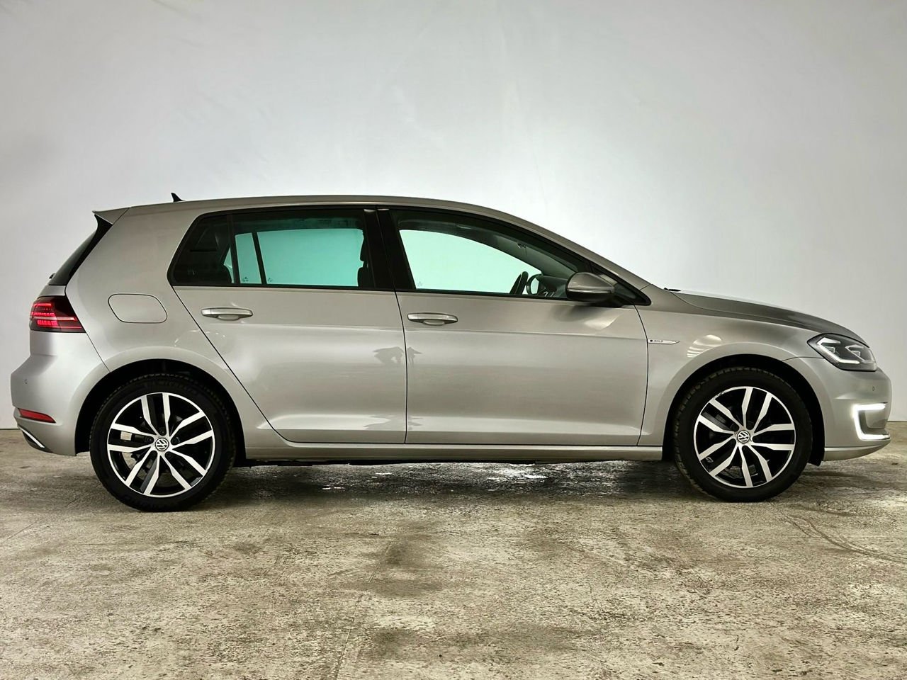 Volkswagen Golf VII (2012 - 2020) image