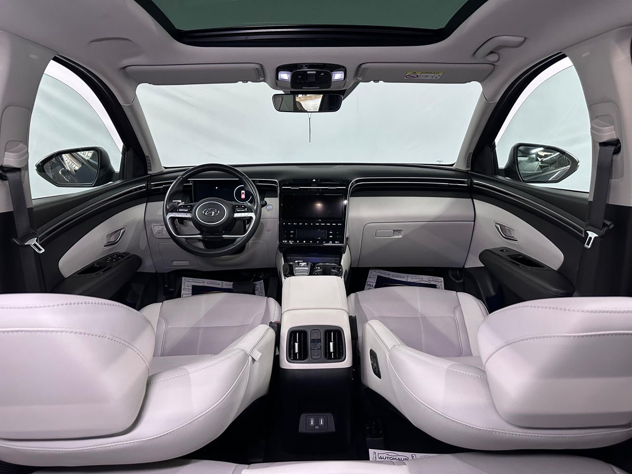 Hyundai Tucson IV (2020 - ) image Hyundai Tucson IV (2020 - ) image
