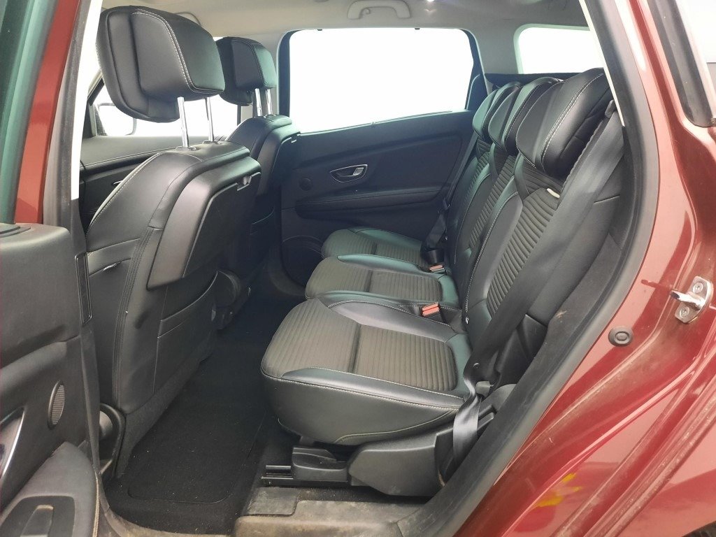 Renault Scenic IV (2016 - 2022) image Renault Scenic IV (2016 - 2022) image