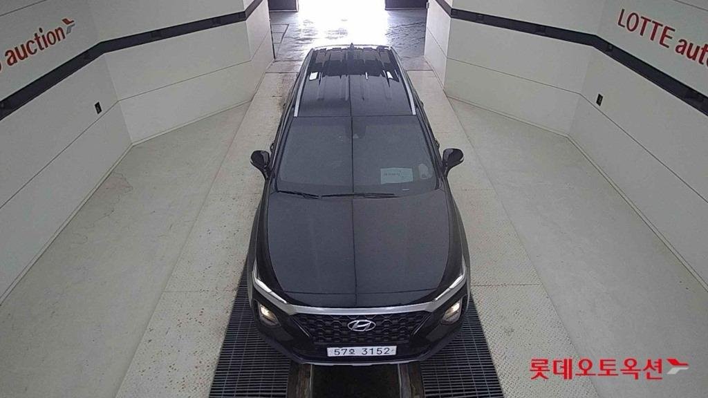 Hyundai Santa Fe IV (2018 - ) image