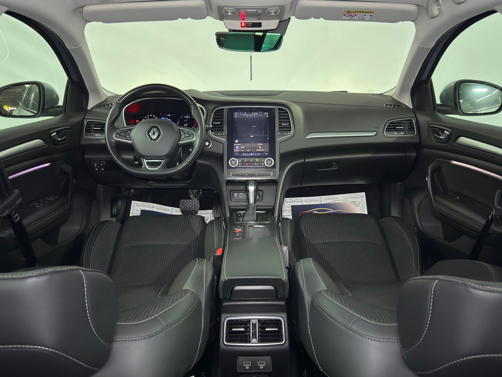 Renault Megane IV (2016 - ) image Renault Megane IV (2016 - ) image