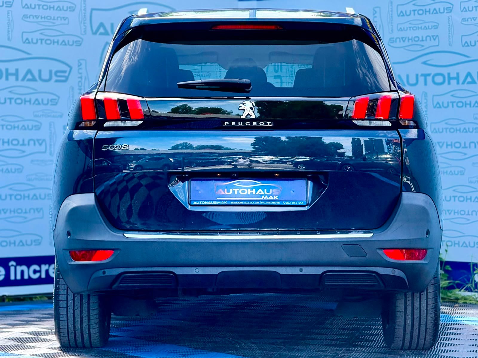 Peugeot 5008 II (2017 - ) image